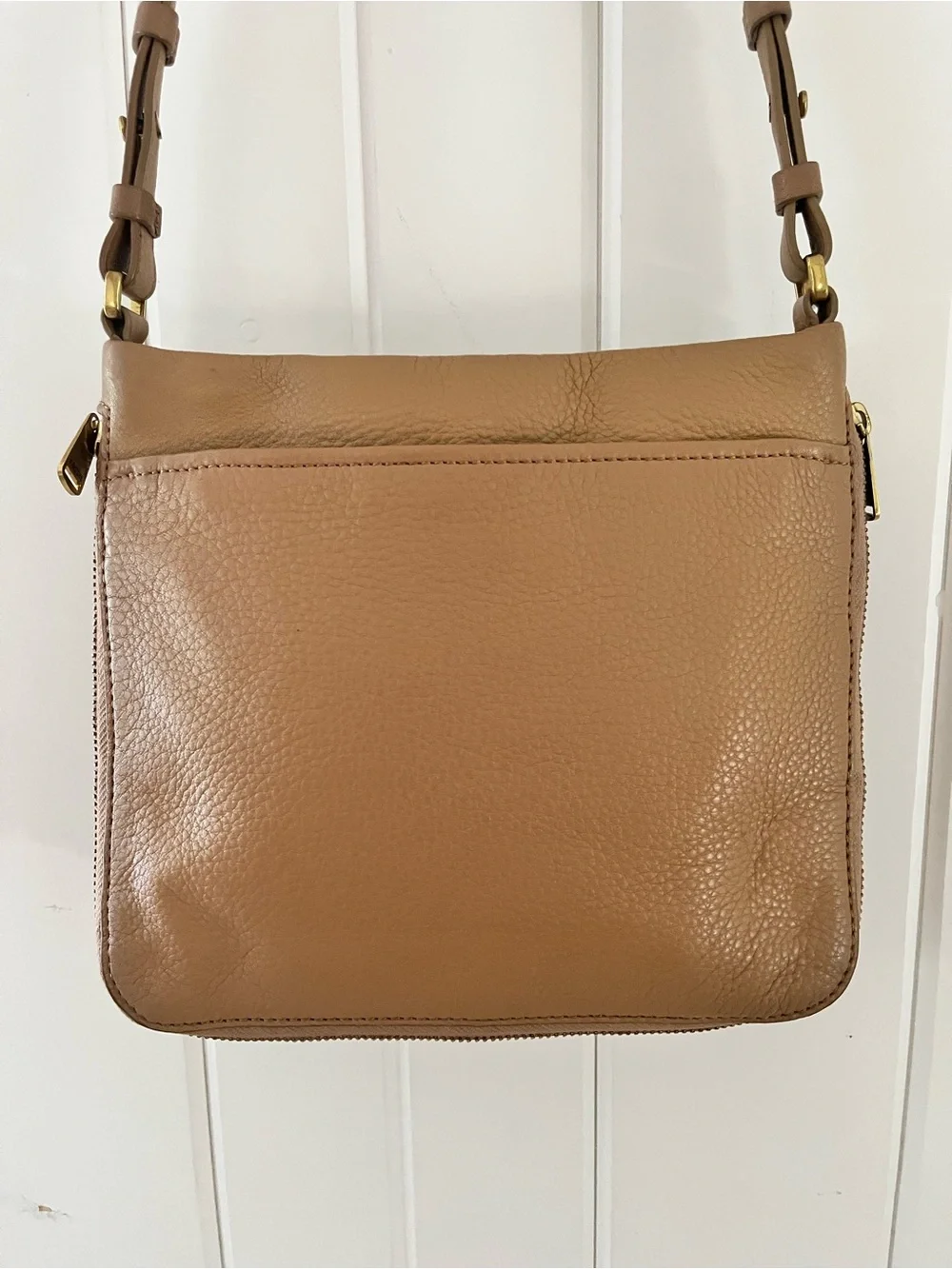 Fossil Preston Convertible Crossbody Bag in camel/tan pebbled leather